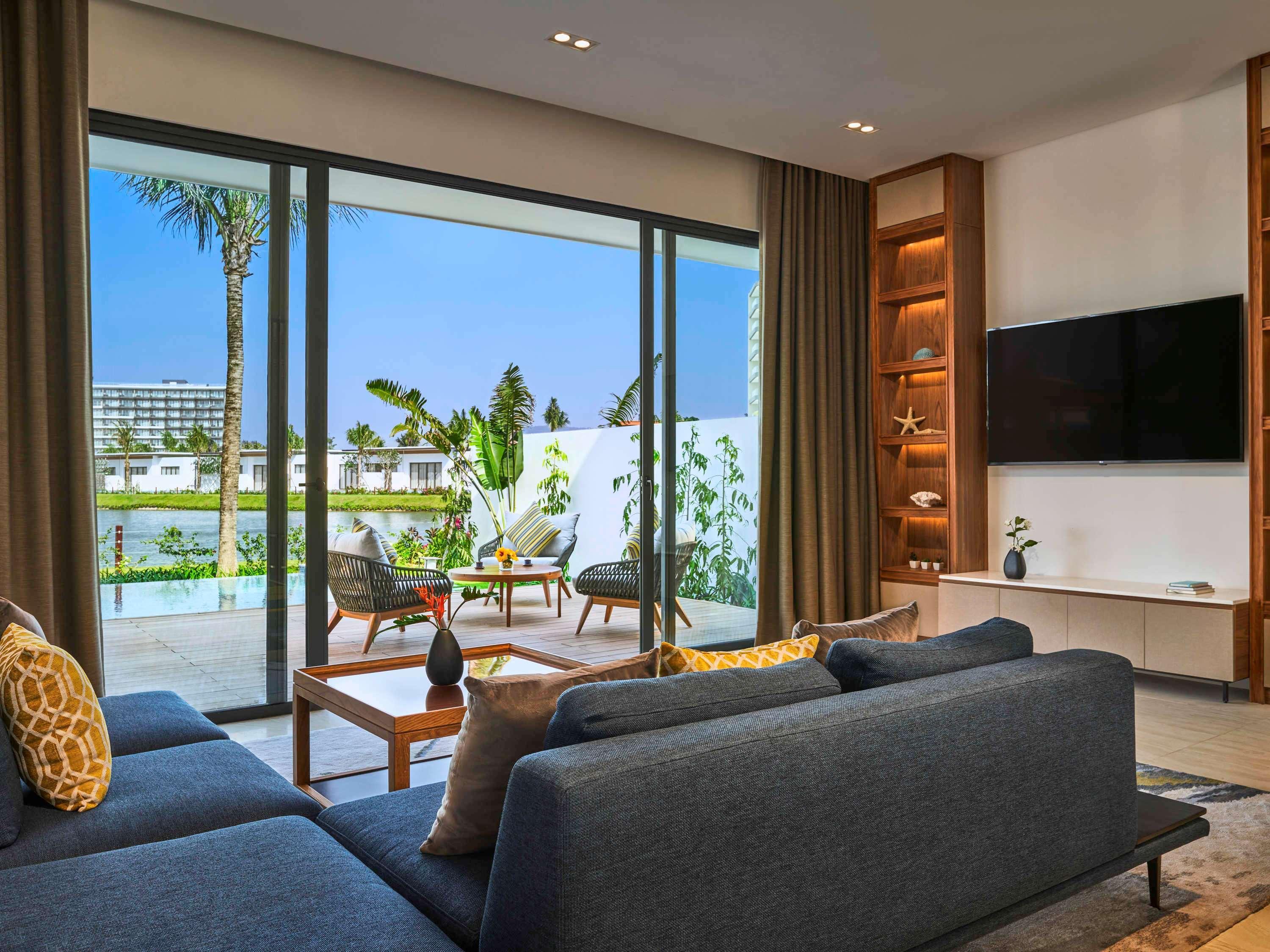 Moevenpick Villas & Residences Phu Quoc Exteriér fotografie A living room at the hotel