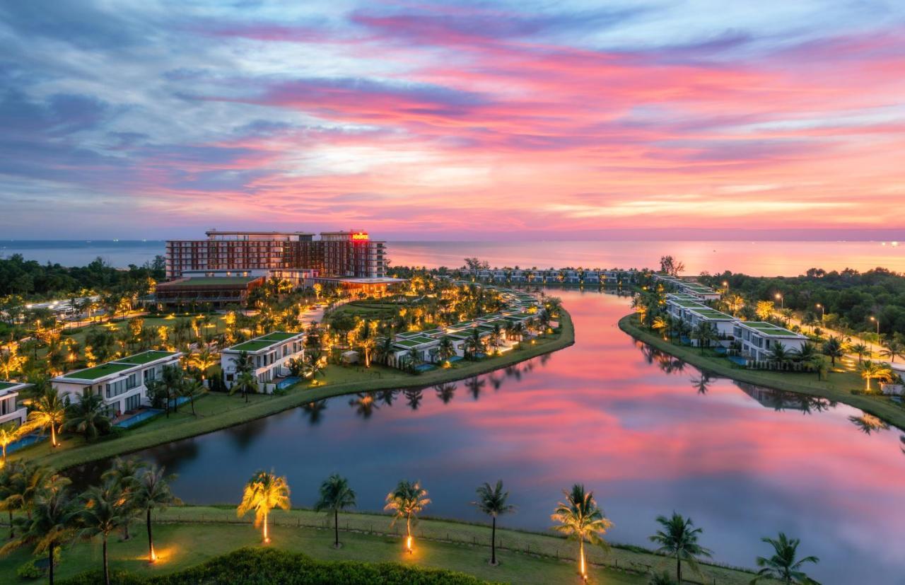 Moevenpick Villas & Residences Phu Quoc Exteriér fotografie Vinpearl Hotel Nha Trang