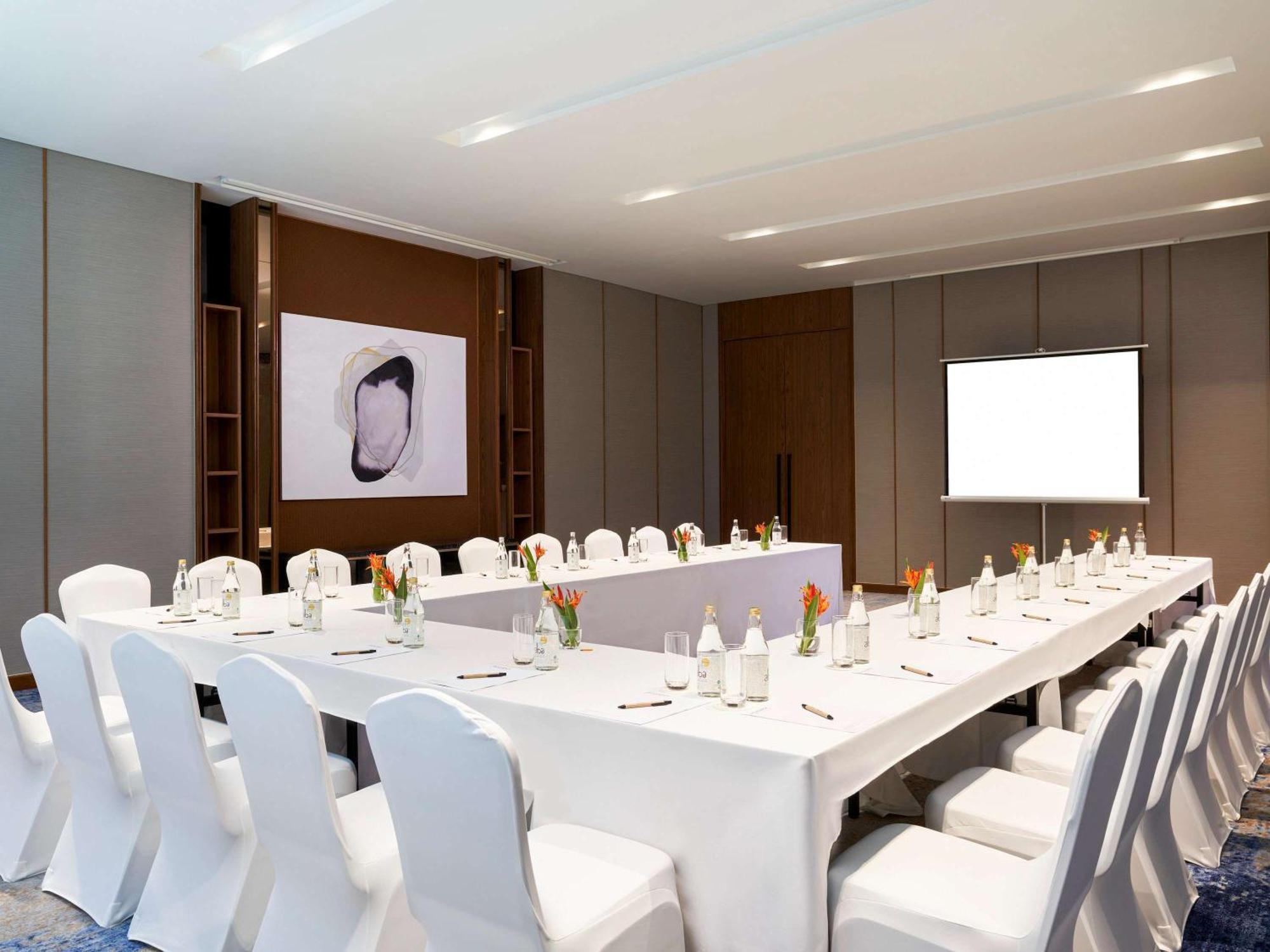 Moevenpick Villas & Residences Phu Quoc Exteriér fotografie Meeting room